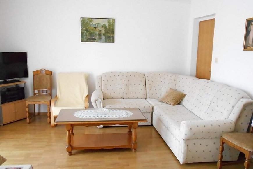 Apartmanok Parkolóhellyel Kastel Stafilic, Kastela - 16811 Kaštel Štafilić