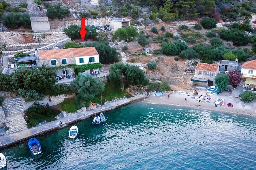 Robinzoni Apartmanok A Tenger Mellett Öböl Torac, Hvar - 4044 Torac