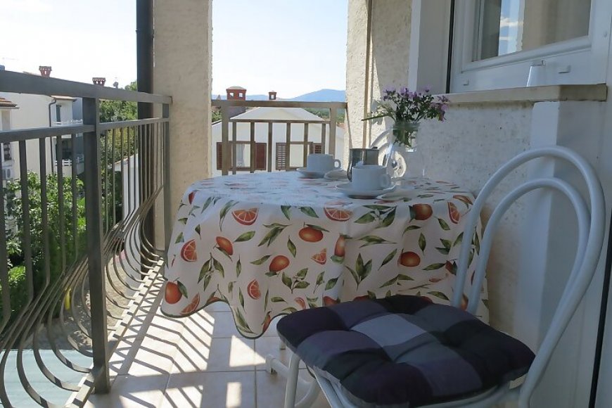 Apartmanok Parkolóhellyel Malinska, Krk - 19274 Malinska