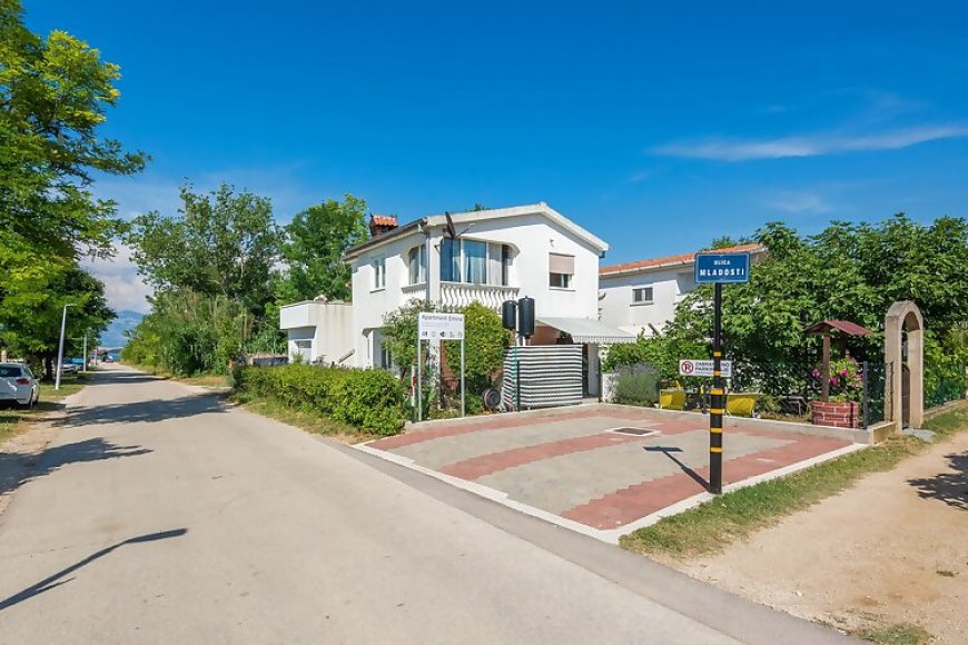 Apartmanok Gyermekes Családok Részére Sabunike, Zadar - 18649 Sabunike