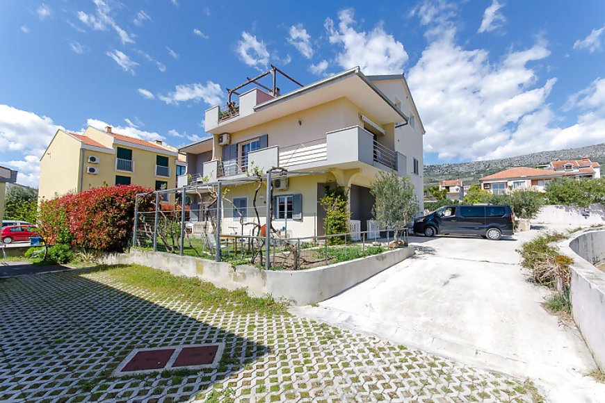 Apartments Sun and Sea Kastel Kambelovac