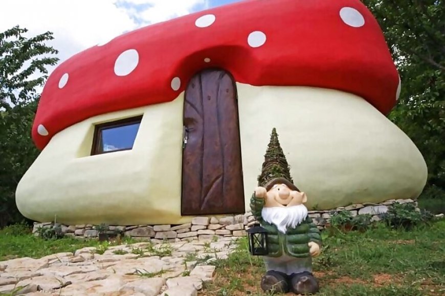 House Fairytale Village Mushroom Rupe