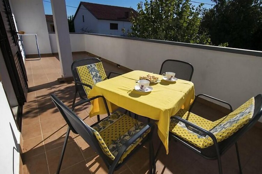 Apartmanok Parkolóhellyel Seline, Paklenica - 17922 Seline