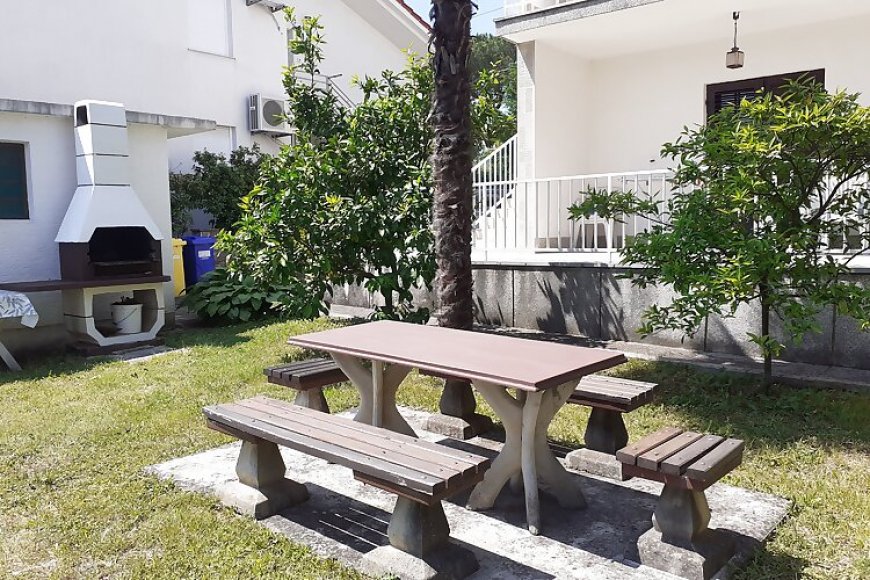 Apartmanok Parkolóhellyel Malinska, Krk - 19291 Malinska