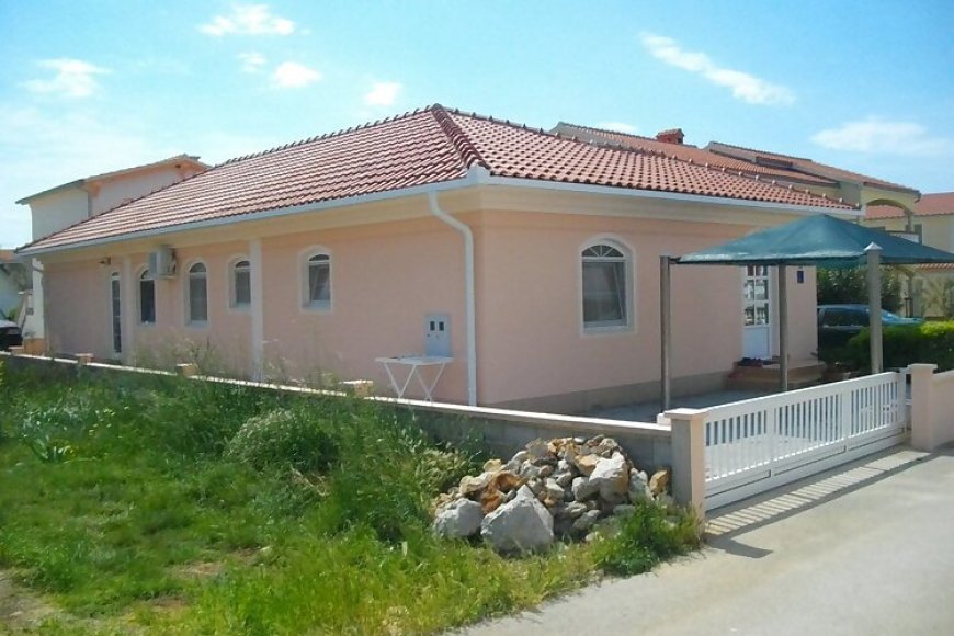 Apartmanok Parkolóhellyel Vir - 18389