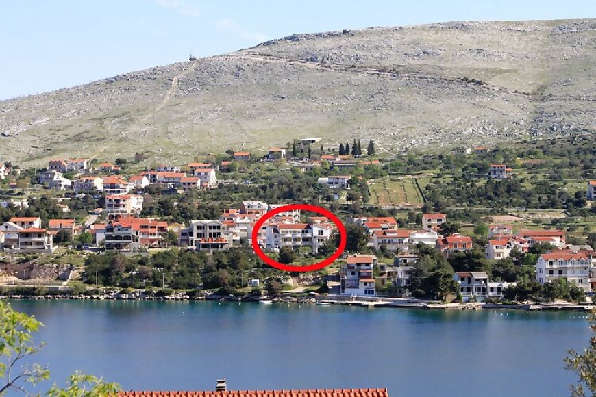 Apartmanok A Tenger Mellett Grebastica, Sibenik - 4254 Grebaštica