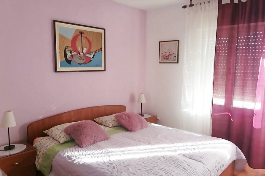 Apartmanok A Tenger Mellett Kastel Stari, Kastela - 19465 Kaštel Stari