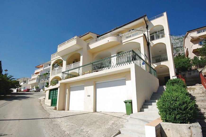 Apartments Pavlinović Makarska