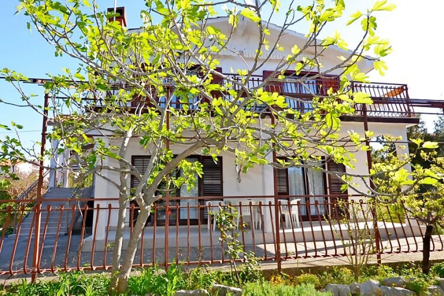 Apartments Zlata Vodice