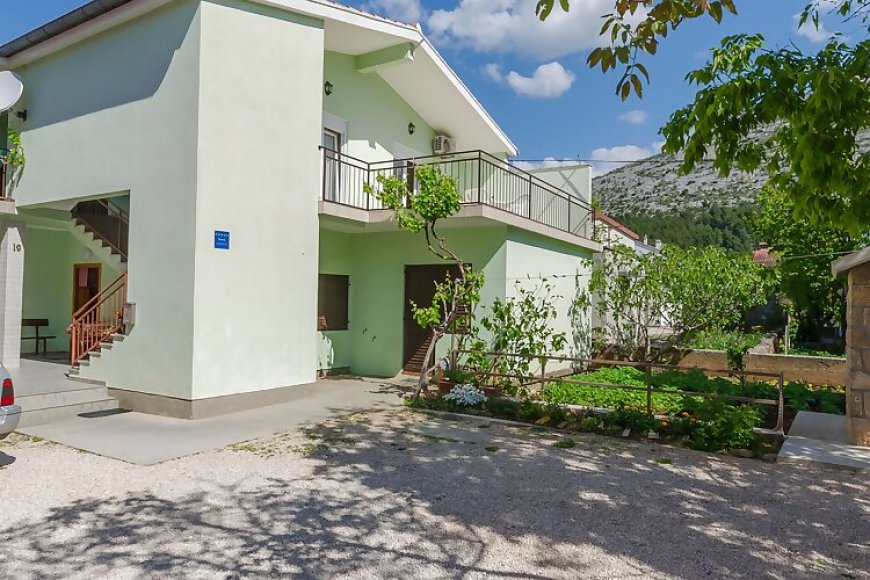 Apartments Sklopina Starigrad Paklenica