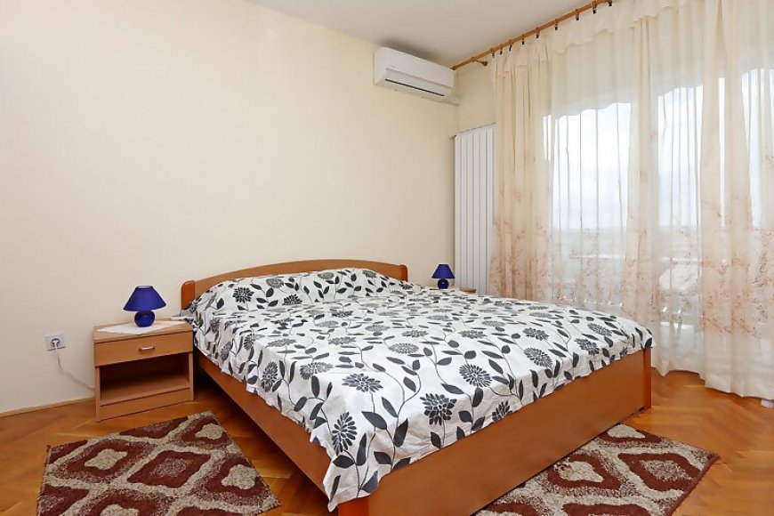 Apartmanok Parkolóhellyel Punat, Krk - 5410 Punat