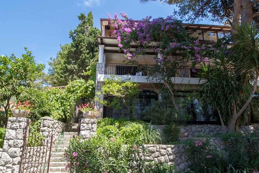 Apartments Luka Mali Losinj