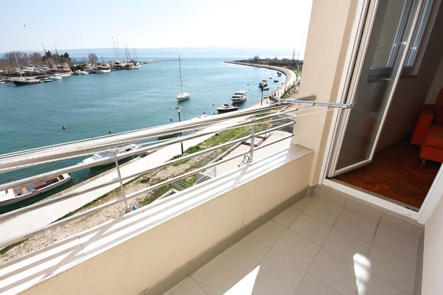 Apartmanok A Tenger Mellett Omis - 6073 Omiš