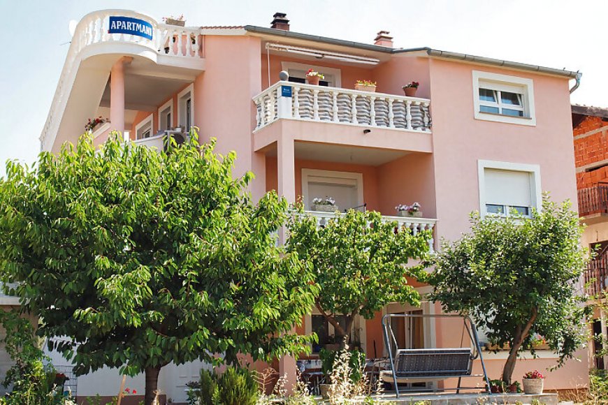 Apartments Malenica Vodice