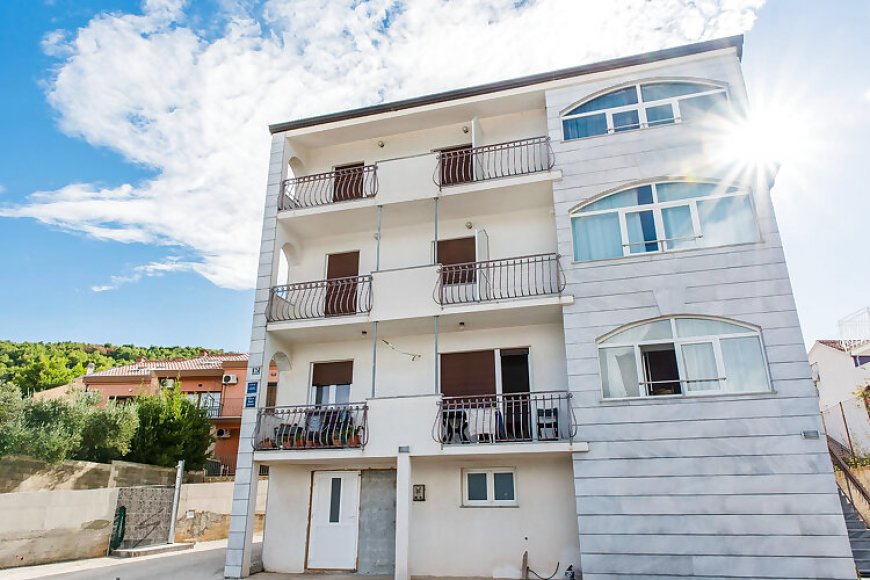 Apartman Slatine - CDC527