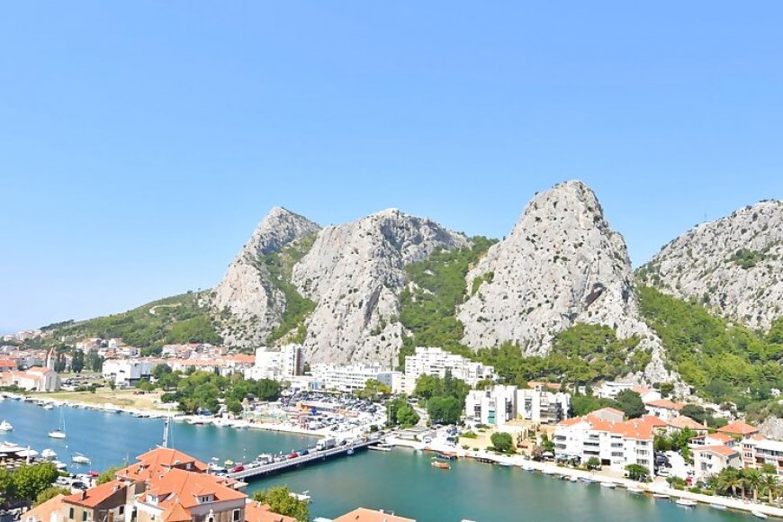 Apartment Mate Omis