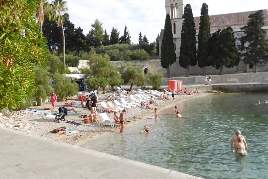 Apartments Jacky Hvar