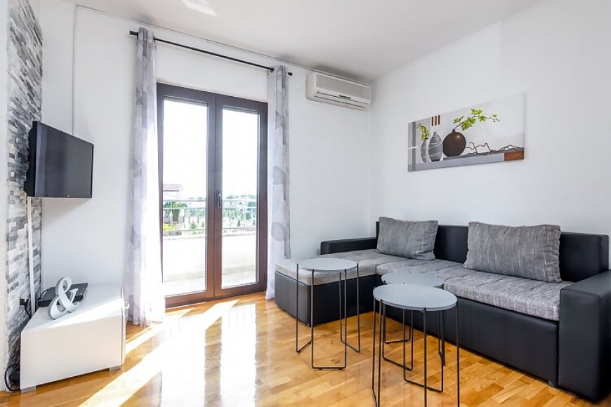 Apartmanok Parkolóhellyel Rovinj - 12656