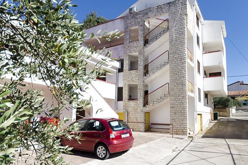 Apartments Little spring Vodice