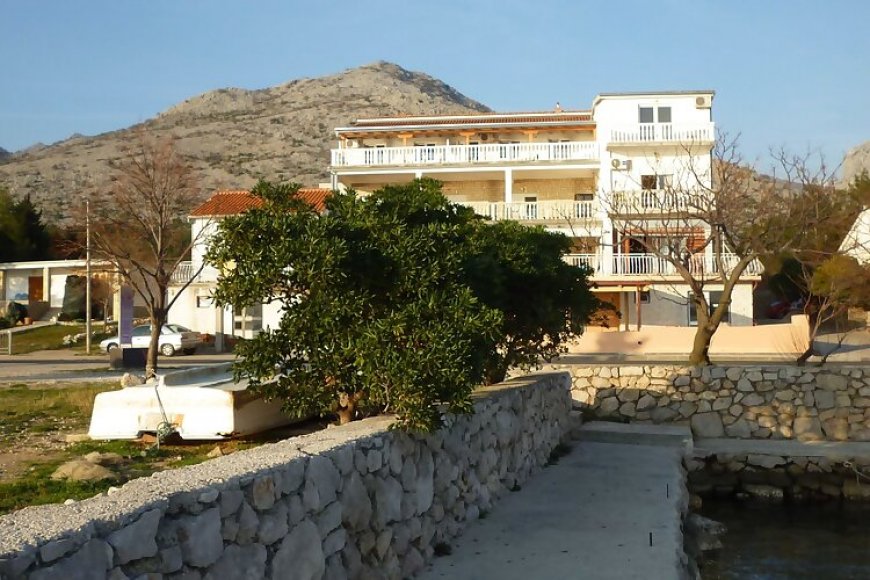 Apartments Bili-with the beautiful seaview Starigrad Paklenica