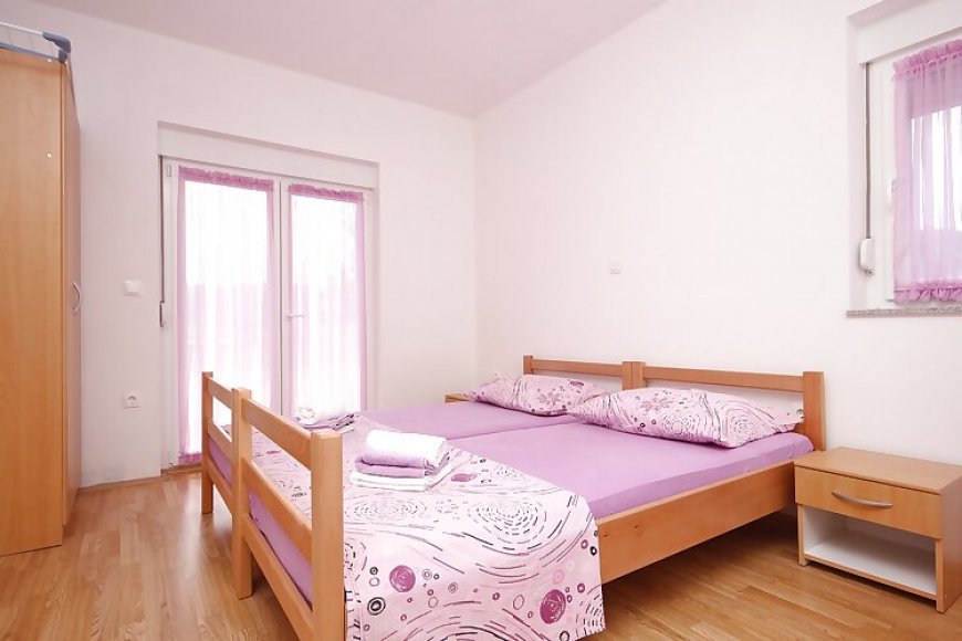 Apartmanok Parkolóhellyel Poljica, Trogir - 10010 Poljica