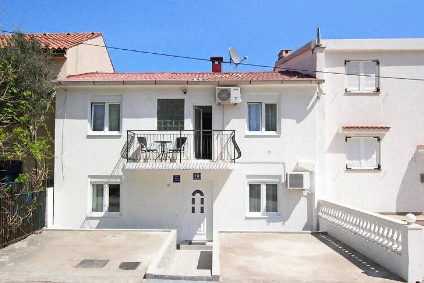 Apartmanok Parkolóhellyel Baska, Krk - 19490 Baška