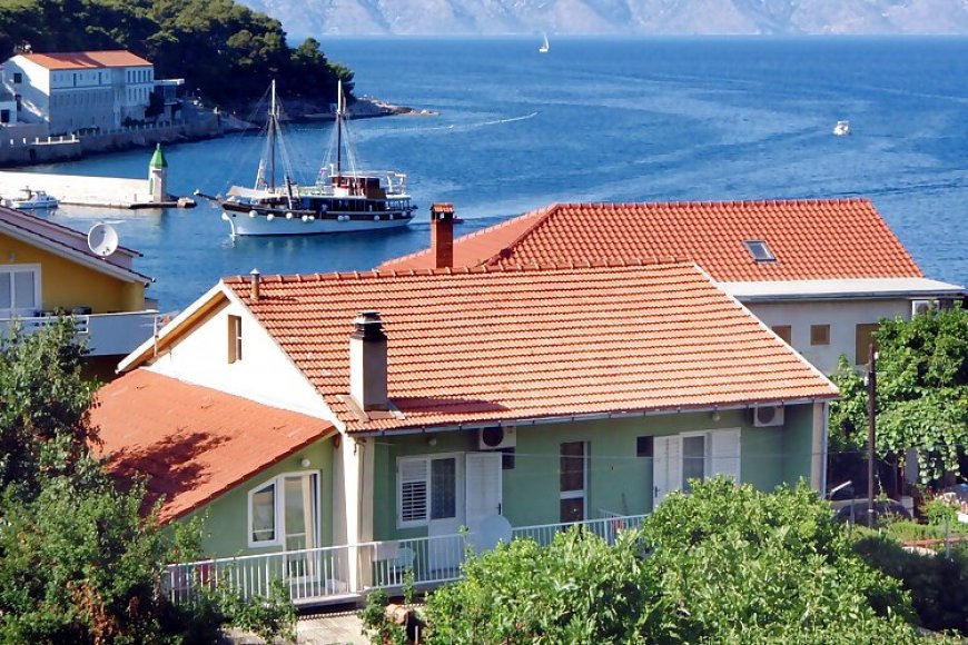 Apartmanok és Szobák A Tenger Mellett Jelsa, Hvar - 4602 Jelsa