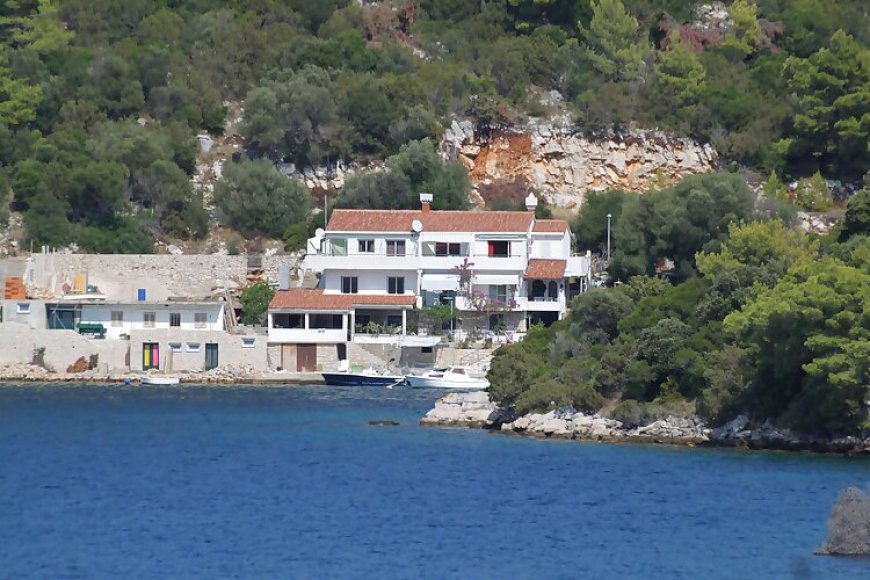 Apartmanok A Tenger Mellett Pasadur, Lastovo - 8391 Pasadur