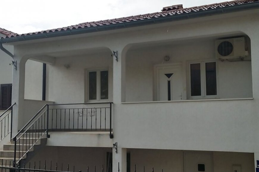 Olivera Apartman Labin