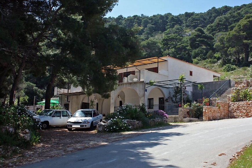 Apartmanok Parkolóhellyel Öböl Saplunara, Mljet - 4923 Saplunara