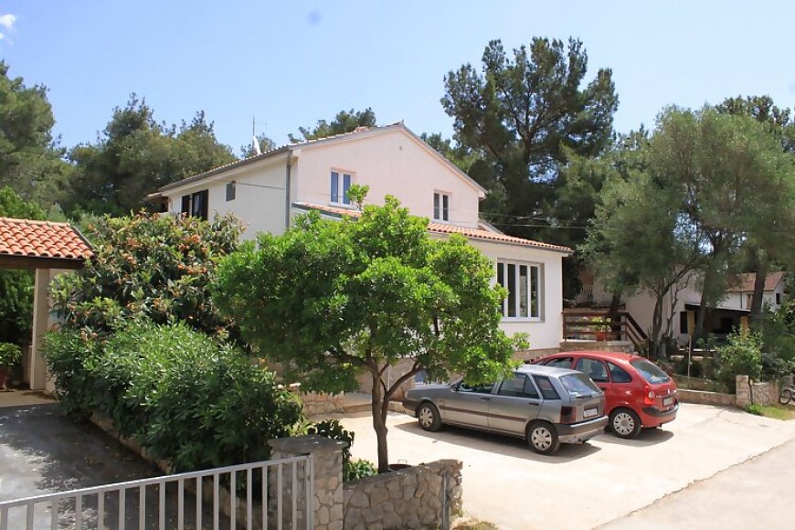 Apartmanok Parkolóhellyel Artatore, Losinj - 8007 Artatore