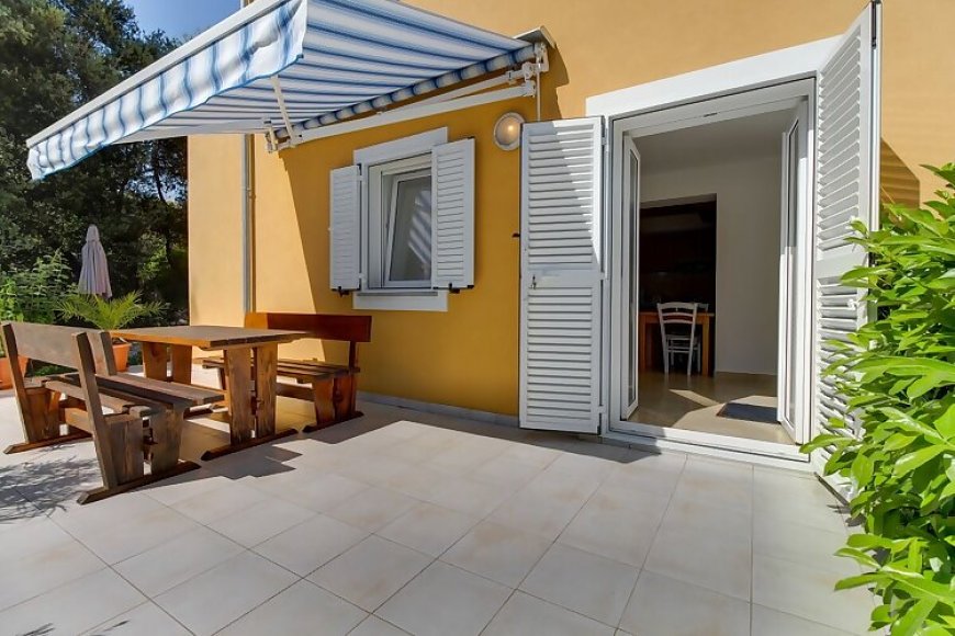 Apartmanok A Tenger Mellett Artatore, Losinj - 8022 Artatore