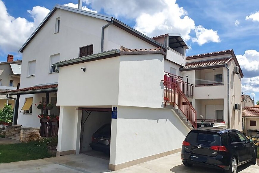 Apartmanok Parkolóhellyel Valbandon, Fazana - 15386 Valbandon