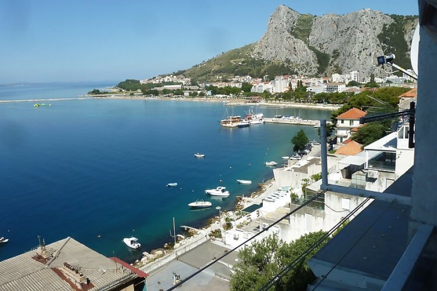 Apartmanok A Tenger Mellett Omis - 15485 Omiš