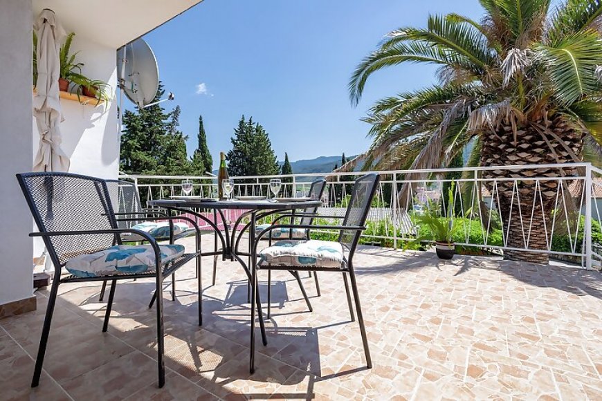 Apartmanok Parkolóhellyel Stari Grad, Hvar - 8697 Stari Grad