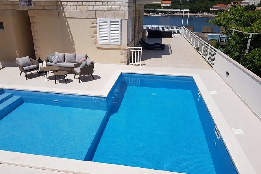 Apartmanok A Tenger Mellett Medencével Lumbarda, Korcula - 9303 Lumbarda