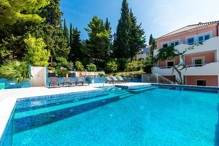 Apartmanok Családok Részére Medencével Mlini, Dubrovnik - 8579 Mlini