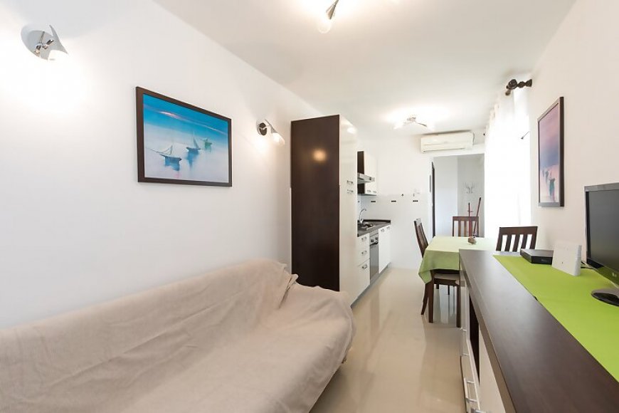 Apartmanok A Tenger Mellett Baska, Krk - 19518 Baška