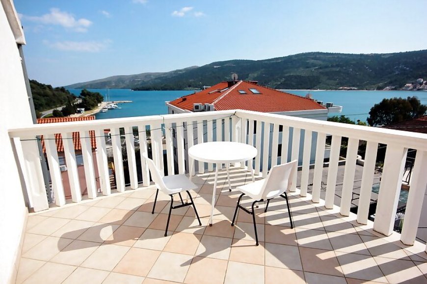 Apartmanok A Tenger Mellett Marina, Trogir - 10003 Marina