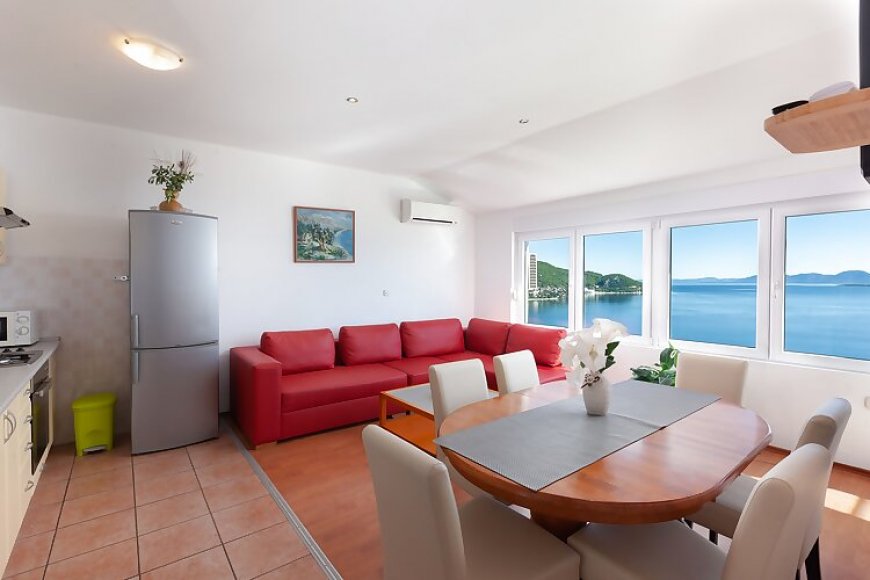 Apartmanok Parkolóhellyel Igrane, Makarska - 4891 Igrane