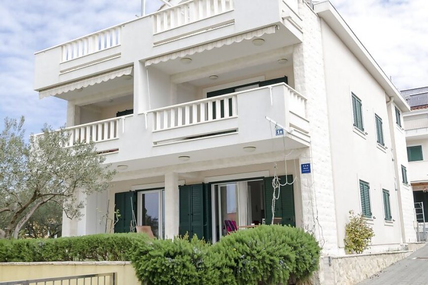 Apartments Dragica Vodice