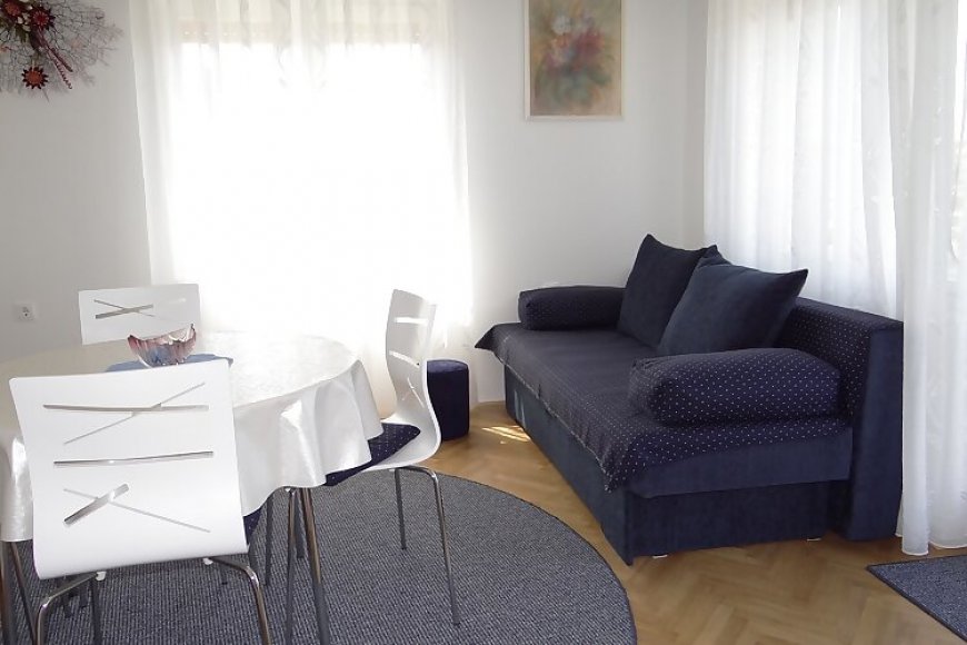 Apartmanok Parkolóhellyel Malinska, Krk - 19270 Malinska