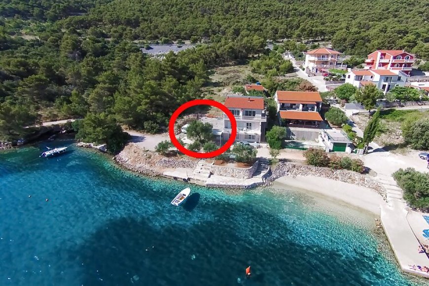 Apartmanok A Tenger Mellett Sparadici, Sibenik - 10015 Šparadići