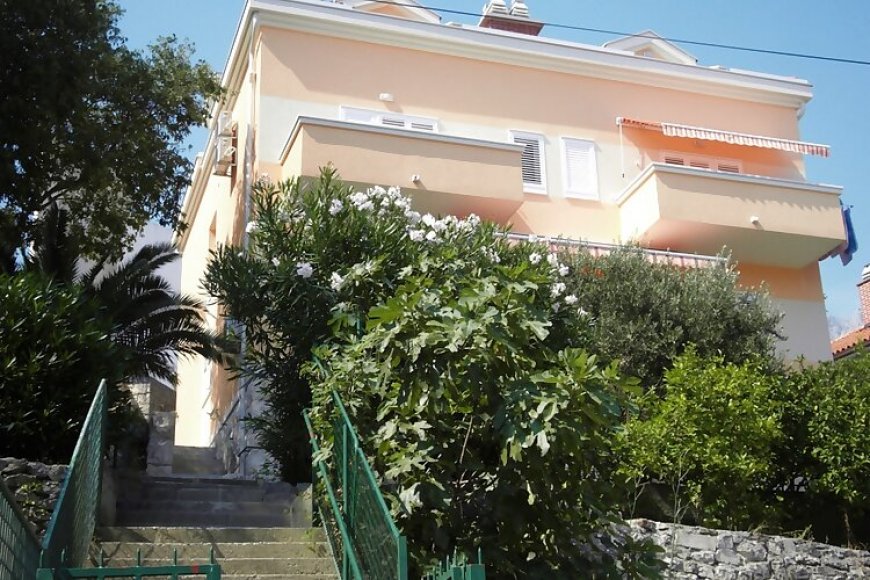 Apartments Vesna Makarska