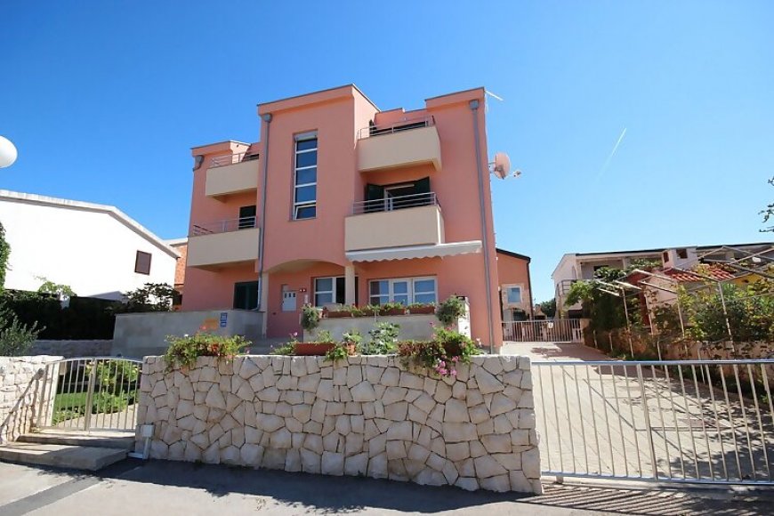 Apartments Barisic Vir