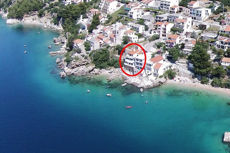 Apartmanok A Tenger Mellett Pisak, Omis - 1018 Pisak