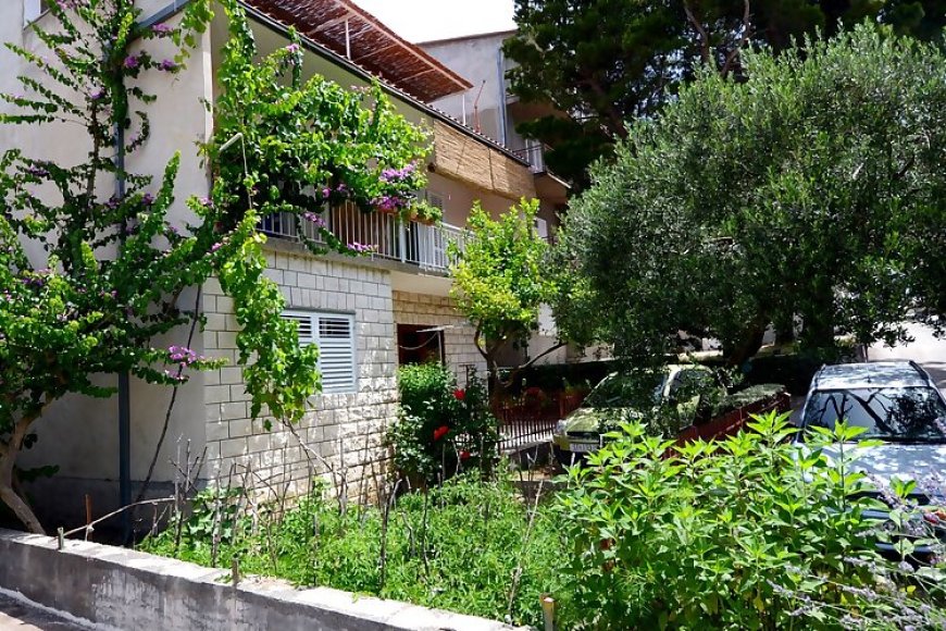 Apartments Jadranka Makarska