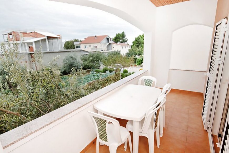 Apartmanok Parkolóhellyel Vrsi - Mulo, Zadar - 5796 Vrsi - Mulo