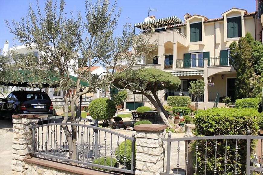 Apartmani Zdenka Vodice