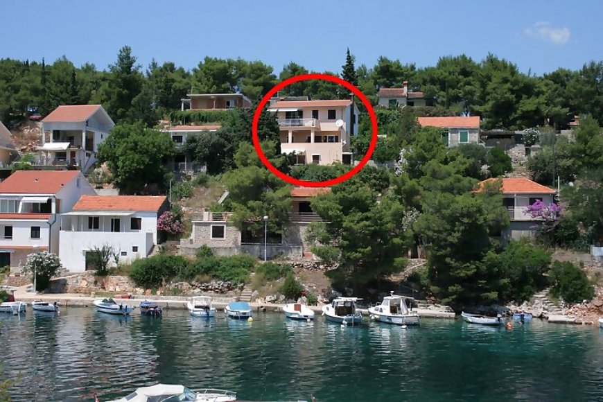 Apartmanok A Tenger Mellett Basina, Hvar - 4620 Basina